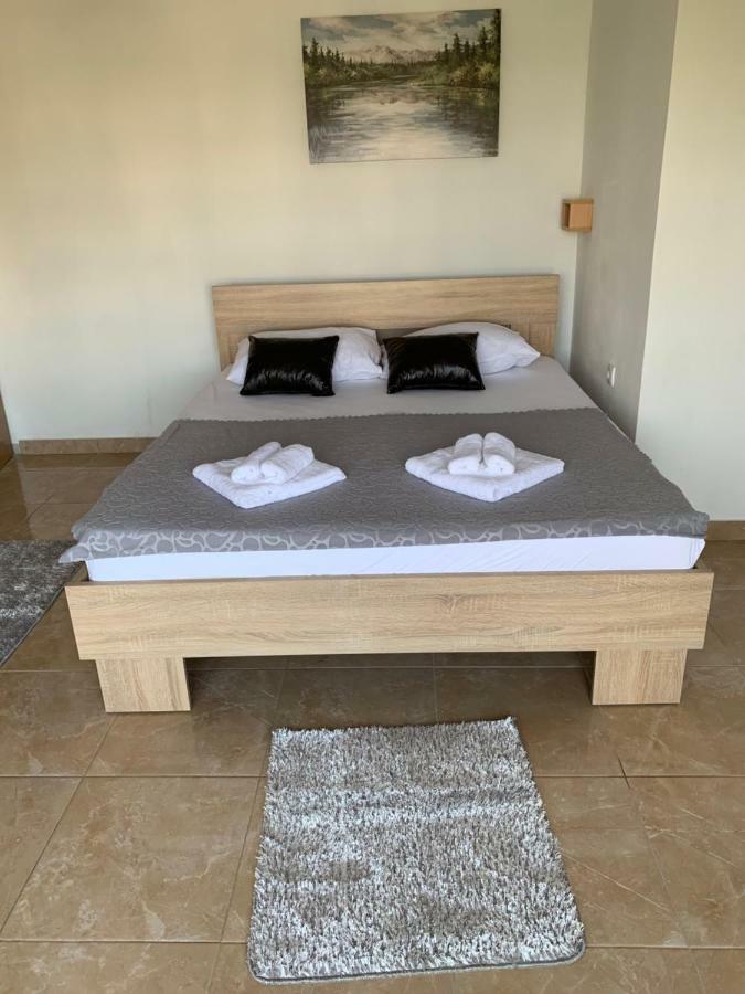 Cekaj Palace Apartment Ulcinj Bagian luar foto